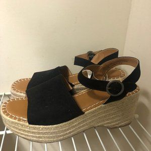 Black Platform Sandals